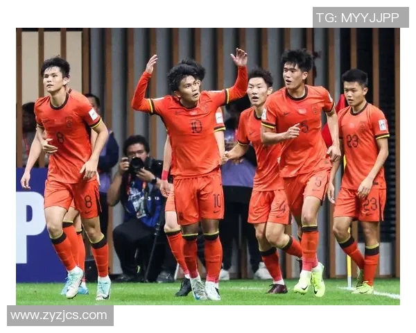 国家队足球明星的崛起与荣耀背后的故事与奋斗历程