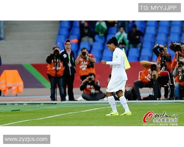 申花与恒大激战19轮巅峰对决球迷期待精彩瞬间再现